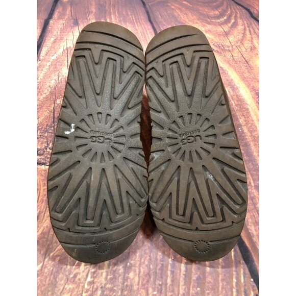 UGG Neumel #1001518 Brown Suede Boots Big Kids Boys 6 / 36 (k8q) - Picture 5 of 10